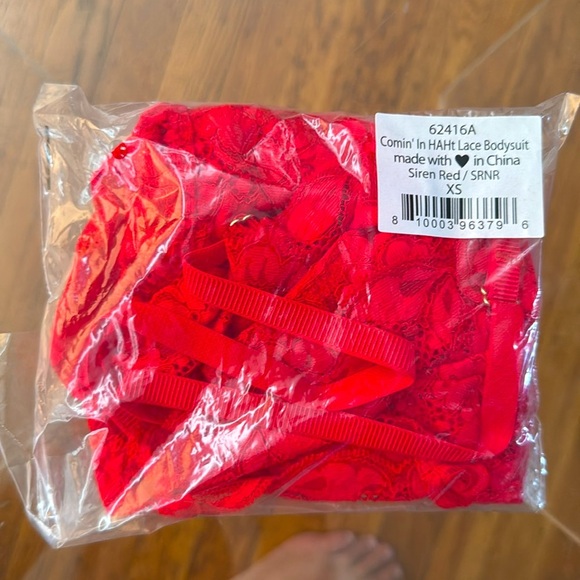 NWT $78 HAH Comin' In HAHt Lace Bodysuit Lingerie Siren Red Plunge V-Neck XS - Picture 5 of 6